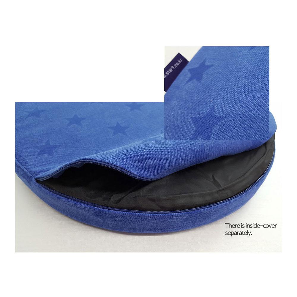 Star Nine Circular Cushion