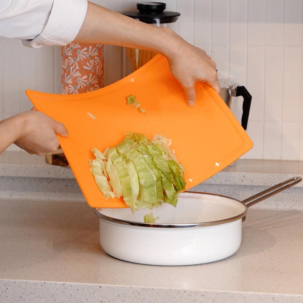 SalleMa Classic TPU Cutting Board