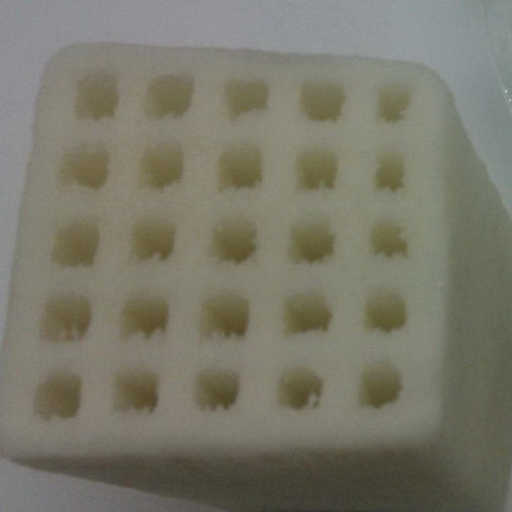 PFCs decomposition catalyst