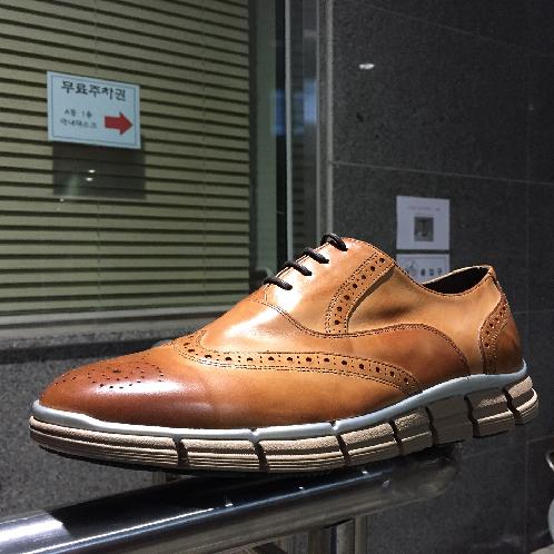 REDMETEOR DESIGN SHOES