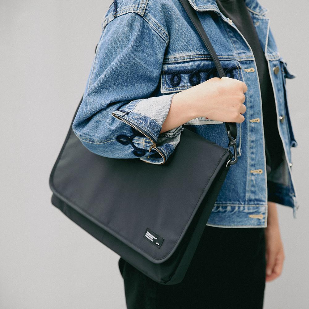 STNINE Rato Recycled Nylon Laptop Bag & Sleeve Case L Size for MacBook Pro